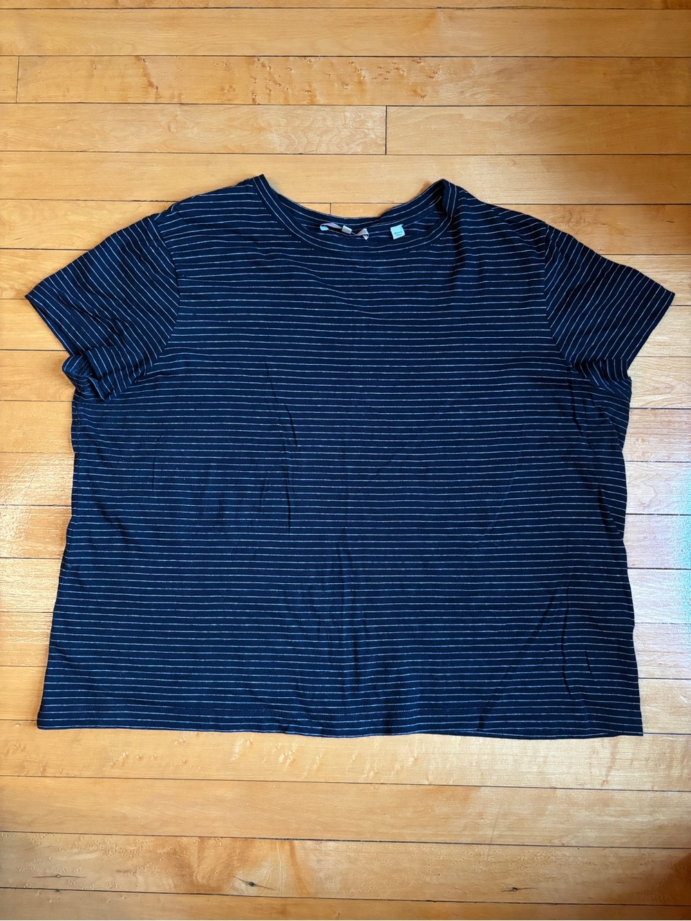 EUC Vince Black & White Striped Crewneck 100% Cotton Linen T-Shirt | Women’s 1X